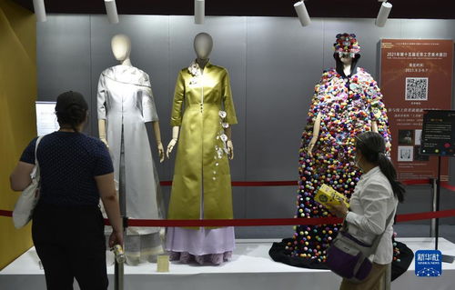 服貿會上“衣”臂之力 職業服如何秀出行業新風尚