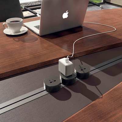 環保、智能辦公家具顯然已成為必然的發展趨勢